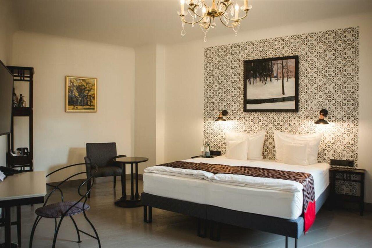 Art Hotel Roma Лиепая Экстерьер фото