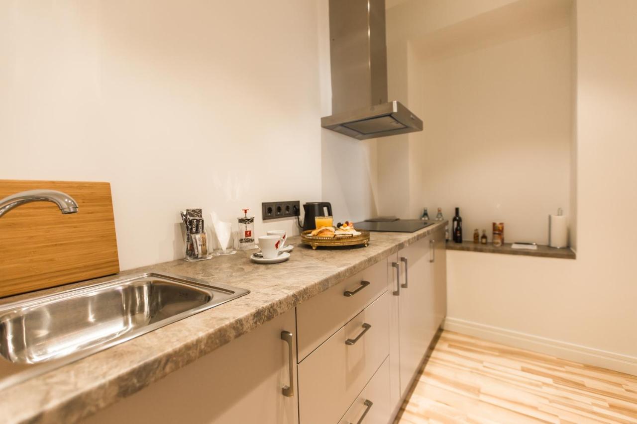 Art Hotel Roma Лиепая Экстерьер фото