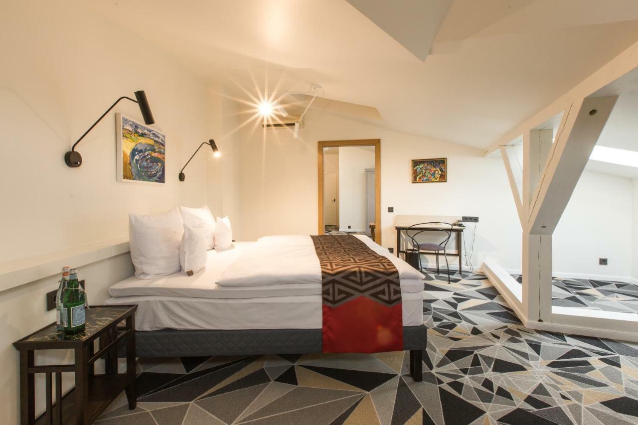 Art Hotel Roma Лиепая Экстерьер фото