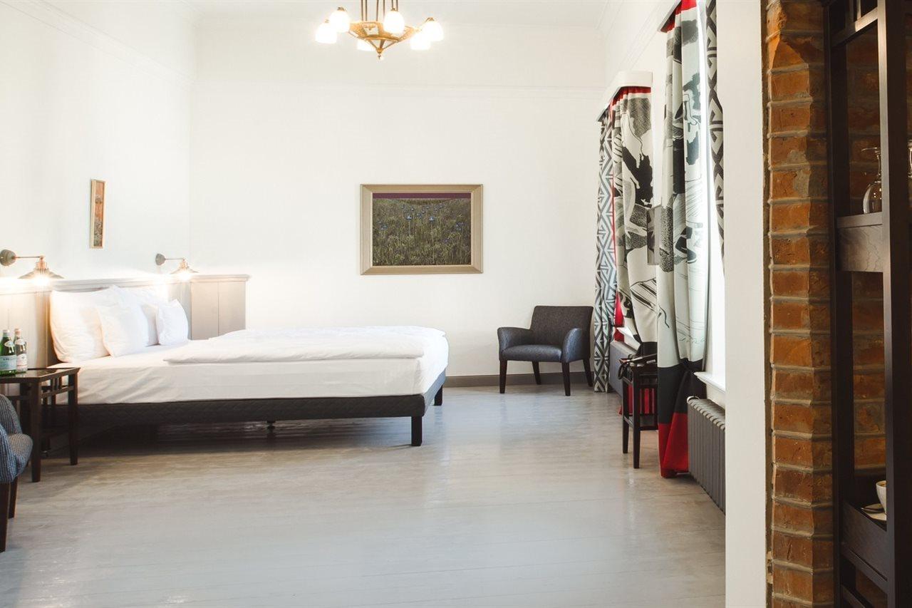 Art Hotel Roma Лиепая Экстерьер фото